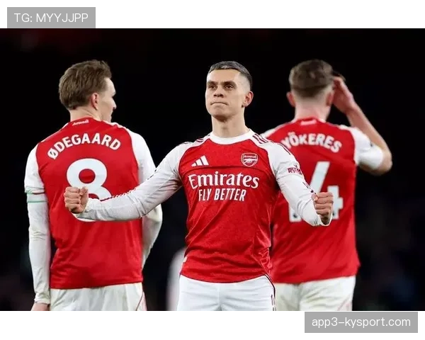 阿森纳4-1维拉，节日赛程全胜领跑积分榜