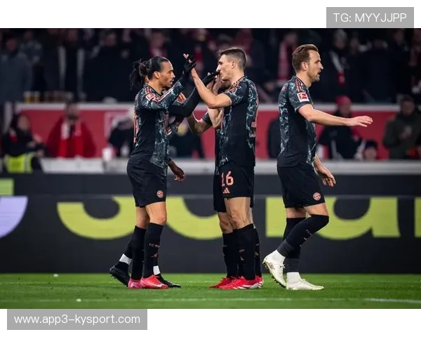 拜仁场均3.8球数据拆解：边中结合效率冠绝联赛